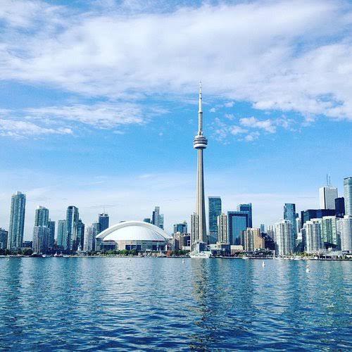Toronto y Clásicos del Oeste