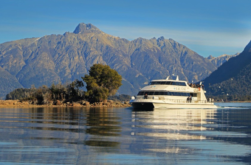 Excursiones en Bariloche - Isla Victoria y Bosque de Arrayanes Lacustre