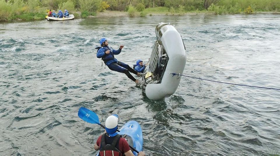 Curso / Taller Iniciación Guía de Rafting